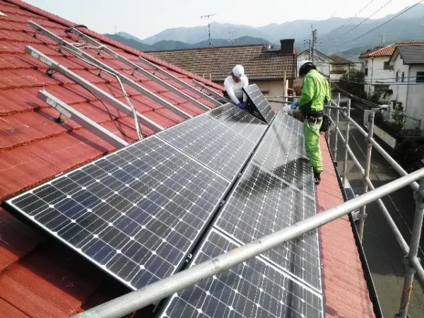太陽光発電の業者の選び方として工事現場を公開できるか｜福岡市・糸島市のエコキュート・蓄電池・太陽光発電ならエコテックス