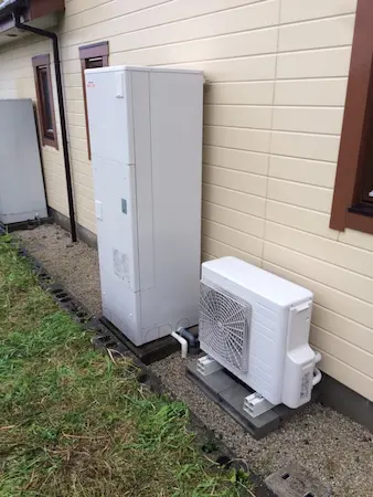 福岡市西区今宿青木H様邸16年使用した電気温水器からエコキュートにお取り替え丨エコテックス