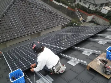 福岡市西区横浜N様邸 三菱 太陽光発電 5.04KW 現場ブログ 福岡で三菱の太陽光発電の工事なら丨福岡市早良区にあるリフォーム会社 株式会社エコテックス