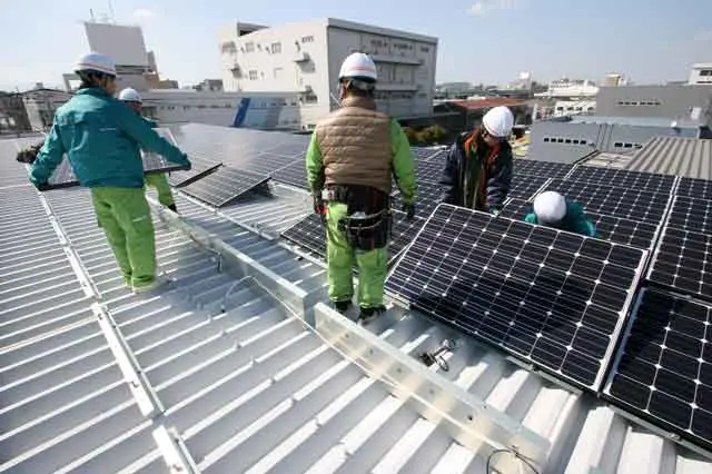 福岡市博多区榎田Y社様 産業用（事業用）太陽光発電 37.03KW 161枚丨福岡市早良区にあるリフォーム会社 株式会社エコテックス