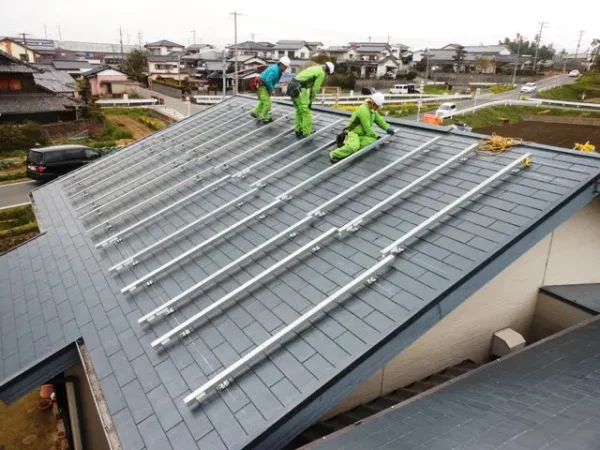 久留米市荒木町O様邸 パナソニック 太陽光発電 8.38KW 36枚丨福岡市早良区にあるリフォーム会社 株式会社エコテックス