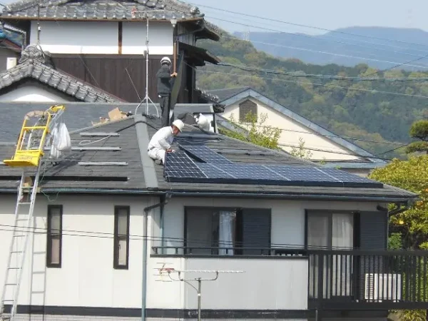 福岡市東区若宮Y様邸 三菱 太陽光発電 4.11KW 21枚丨福岡市早良区にあるリフォーム会社 株式会社エコテックス