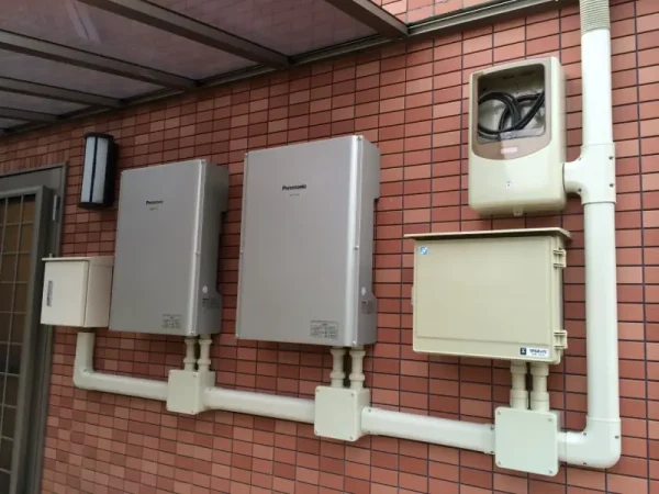 糸島市志摩T様邸 パナソニック太陽光発電 10.08KW 42枚丨福岡市早良区にあるリフォーム会社 株式会社エコテックス