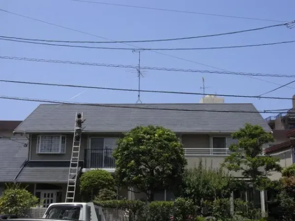 福岡市早良区飯倉T様邸 シャープ 太陽光発電 7.04KW 44枚丨福岡市早良区にあるリフォーム会社 株式会社エコテックス