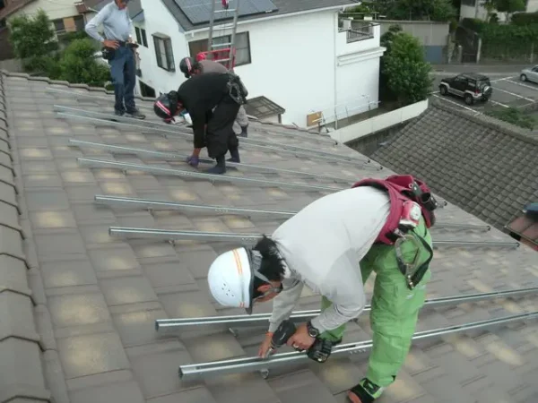 福岡市博多区諸岡T様邸 ソーラーフロンティア 太陽光発電 4.00KW 25枚丨福岡市早良区にあるリフォーム会社 株式会社エコテックス