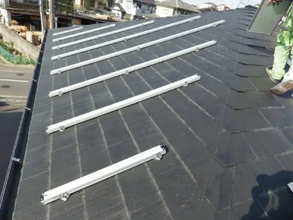 福岡市早良区野芥S様邸 パナソニック 太陽光発電 6.00KW 25枚 工事中の様子もあります丨福岡市早良区にあるリフォーム会社 株式会社エコテックス