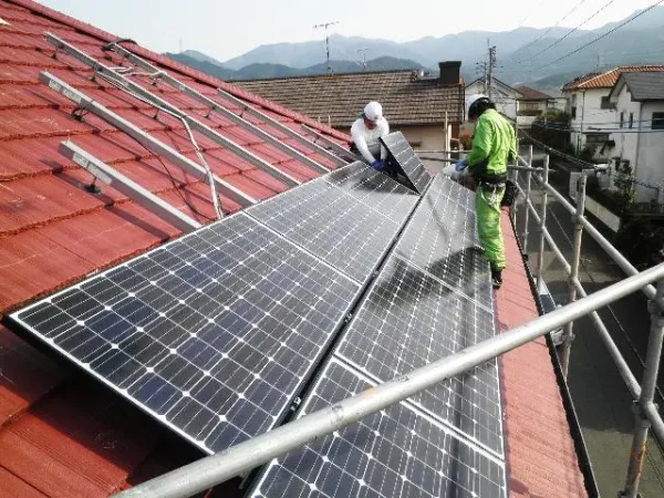 福岡市早良区内野Y様邸 パナソニック 太陽光発電 10.12KW 44枚丨福岡市早良区にあるリフォーム会社 株式会社エコテックス