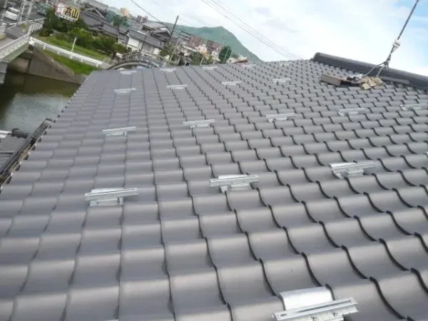 糸島市波多江駅北A様邸 シャープ 太陽光発電 4.284KW 28枚丨福岡市早良区にあるリフォーム会社 株式会社エコテックス