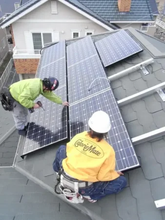 糸島市美咲が丘F様邸 サンヨー 太陽光発電 4.30KW 20枚丨福岡市早良区にあるリフォーム会社 株式会社エコテックス