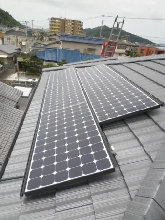 福岡市西区横浜I様邸 東芝 太陽光発電 4.20KW 20枚丨福岡市早良区にあるリフォーム会社 株式会社エコテックス