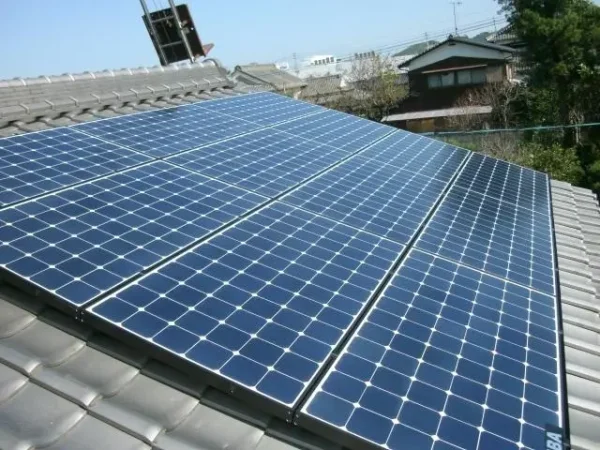糸島市池田N様邸 東芝 太陽光発電 4.80KW丨福岡市早良区にあるリフォーム会社 株式会社エコテックス