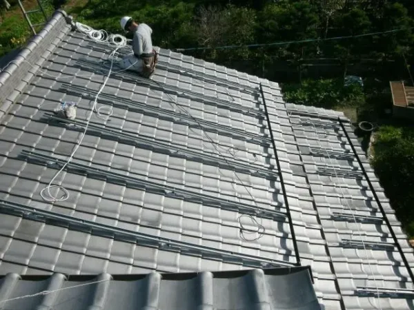 糸島市池田N様邸 東芝 太陽光発電 4.80KW丨福岡市早良区にあるリフォーム会社 株式会社エコテックス