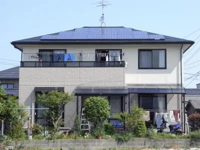 福岡市早良区四箇K様邸 シャープ 太陽光発電 5.50KW 36枚丨福岡市早良区にあるリフォーム会社 株式会社エコテックス