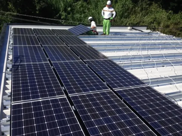 糸島市H様邸 パナソニック 太陽光発電 12.00KW 50枚丨福岡市早良区にあるリフォーム会社 株式会社エコテックス