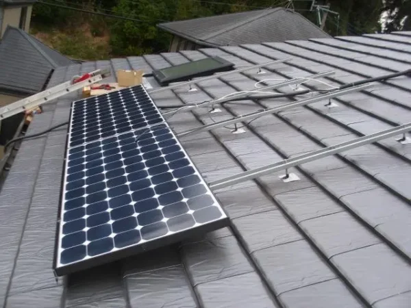 福岡県太宰府市O様邸 東芝 太陽光発電 5.25KW 25枚丨福岡市早良区にあるリフォーム会社 株式会社エコテックス