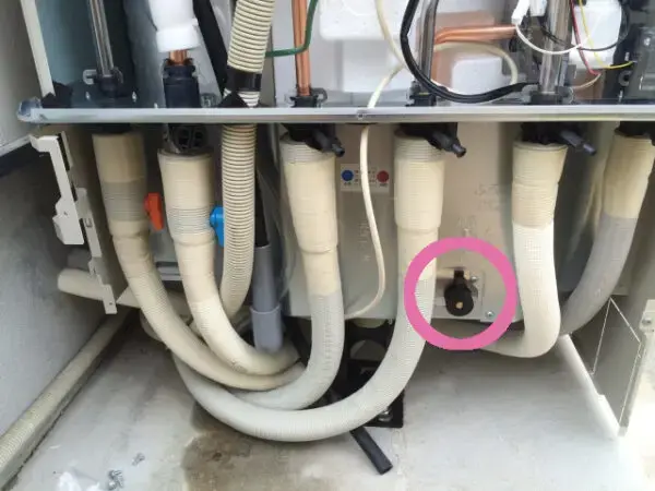 エコキュートは災害時の断水のときに生活用水として利用可能|福岡市・糸島市のエコキュート・蓄電池・太陽光発電ならエコテックス